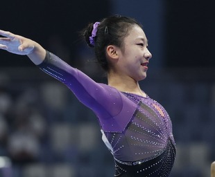 紫金王朝归来！佩林卡现神之一手的交易，湖人接近27+20内线天才